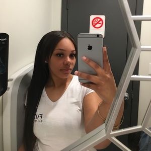 Meet your Posher, Destiny